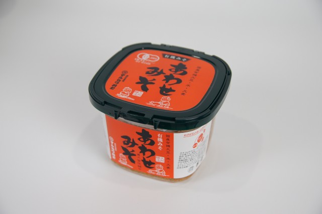 国産みそあわせみそ600g ・有機みそ日本と有機麦みそを独自のレシピで合わせました